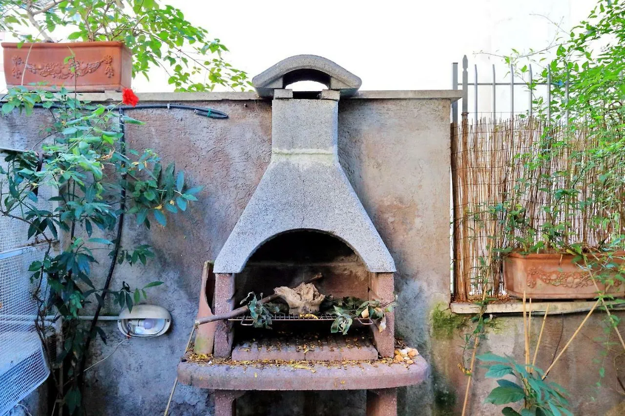 Holiday home The Roman Nest